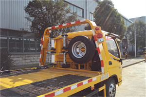 扎兰屯附近汽车搭电救援电话